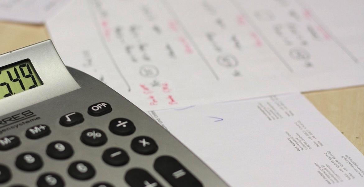 合拼打印的发票财务认可吗？确保 PDF 合成高清、不失真的 3 个技术细节